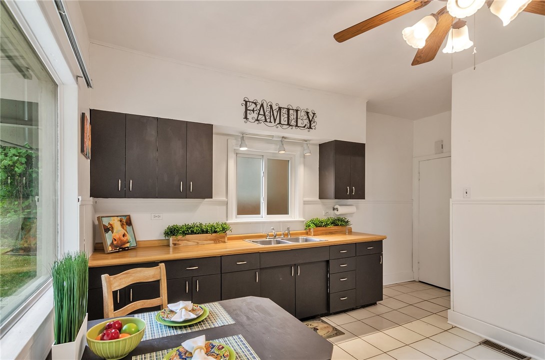 2134 HAZELDELL STREET