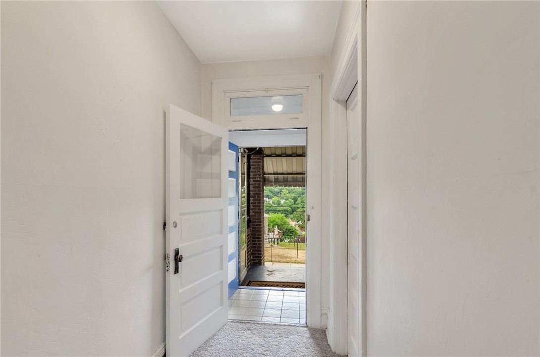 2134 HAZELDELL STREET