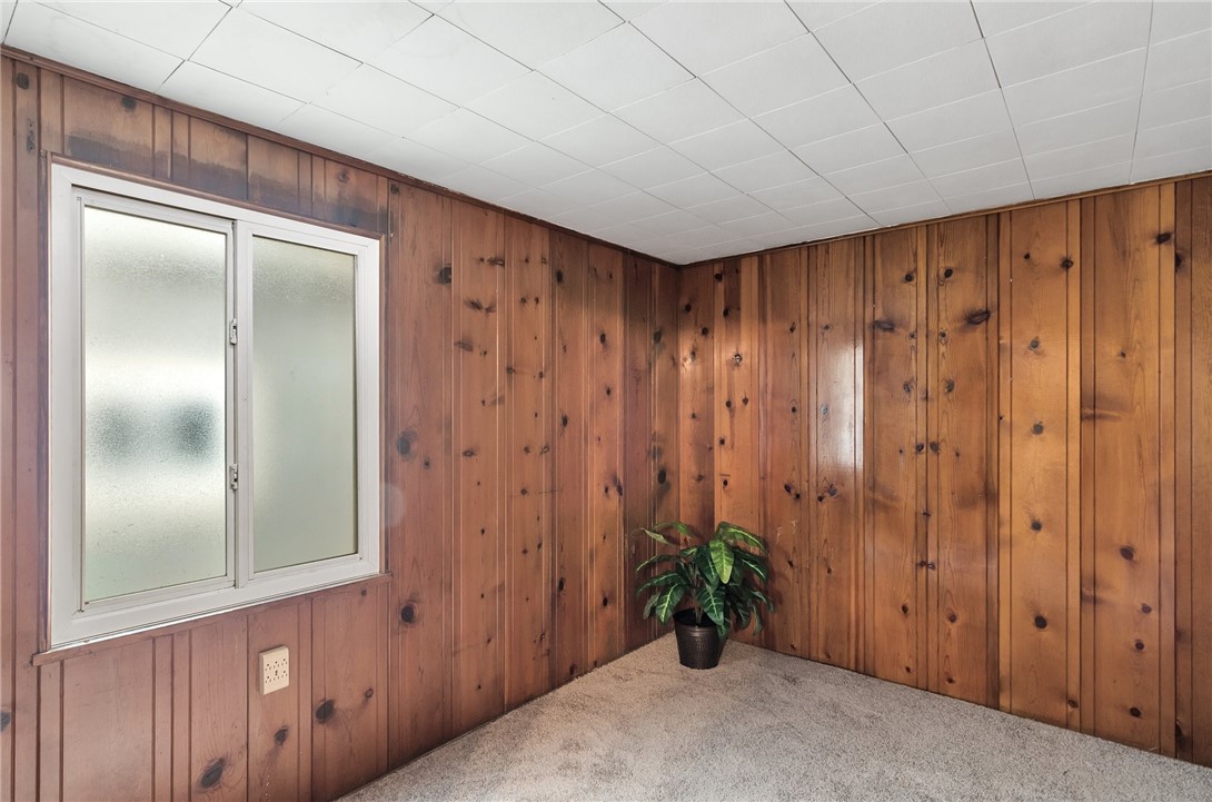 2134 HAZELDELL STREET