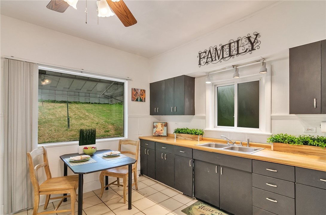 2134 HAZELDELL STREET