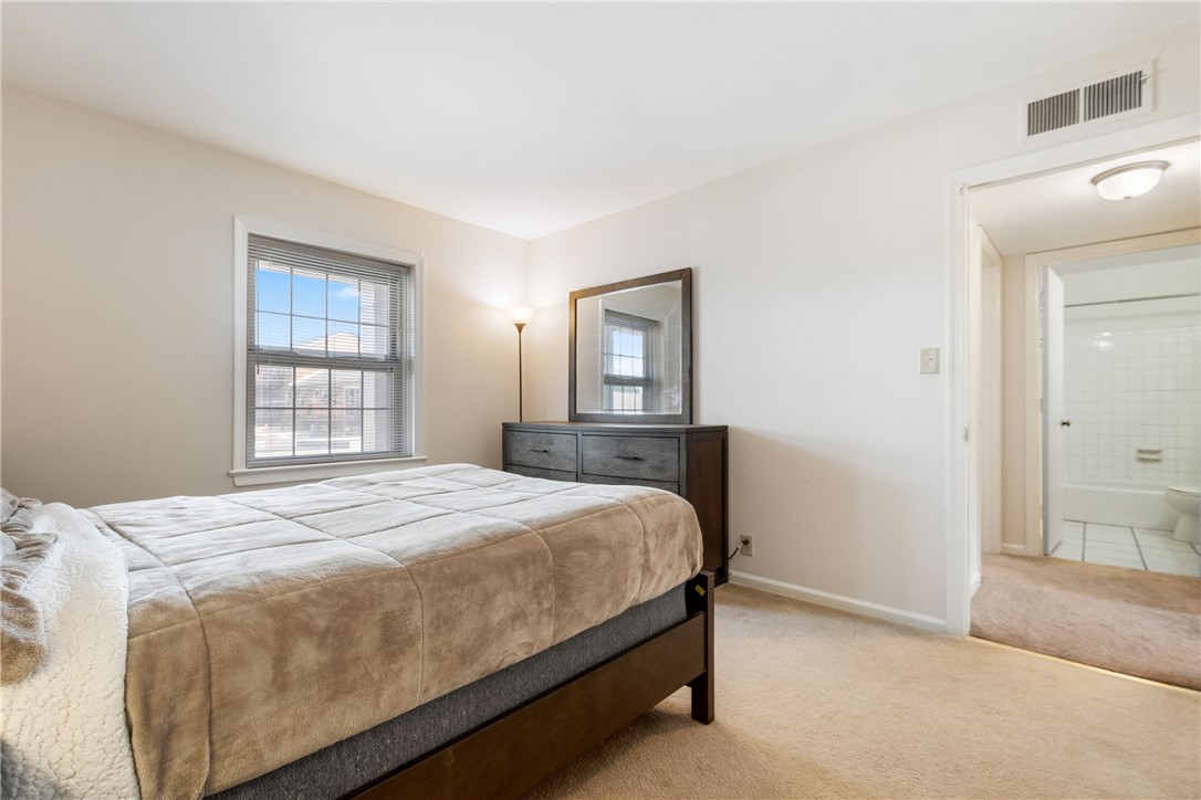 665 Robinwood Drive C