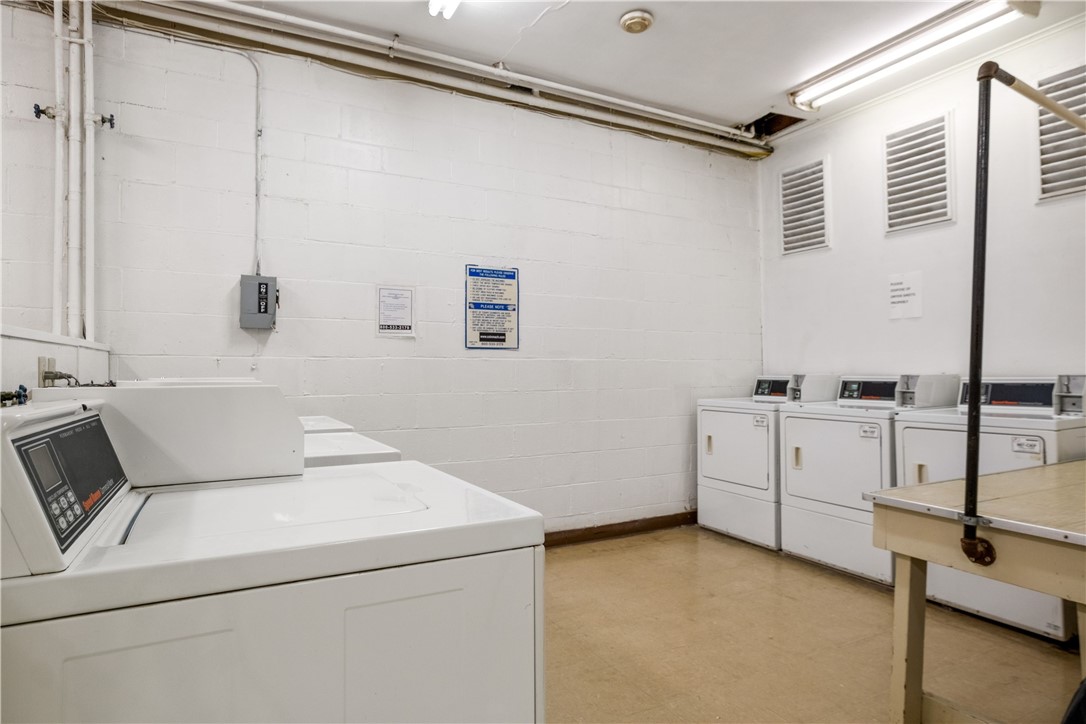 665 Robinwood Drive C