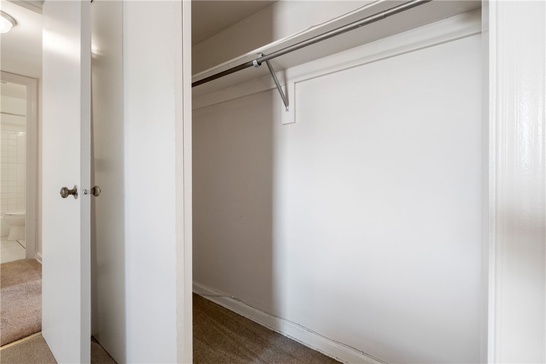 665 Robinwood Drive C