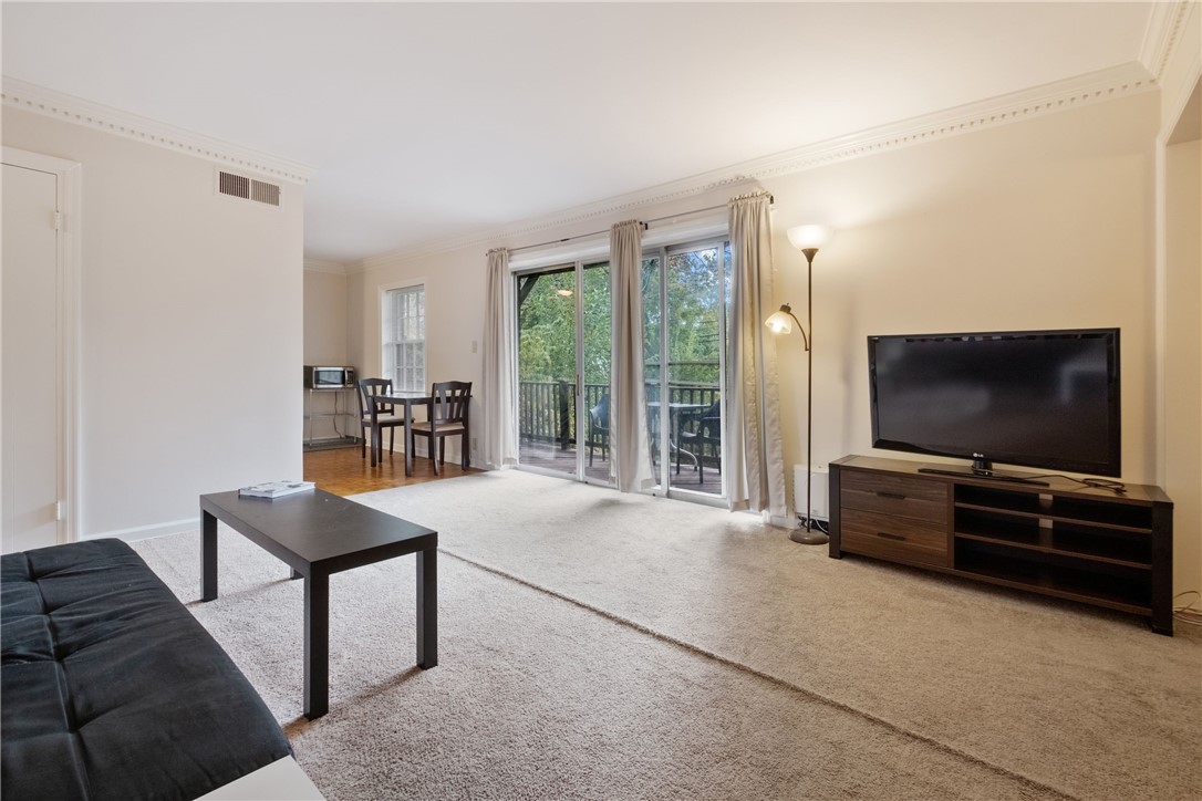 665 Robinwood Drive C