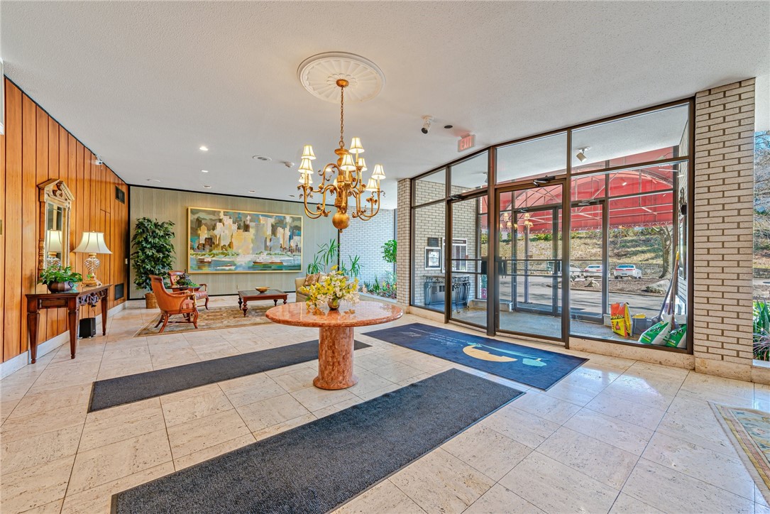 1160 Bower Hill Road 303A