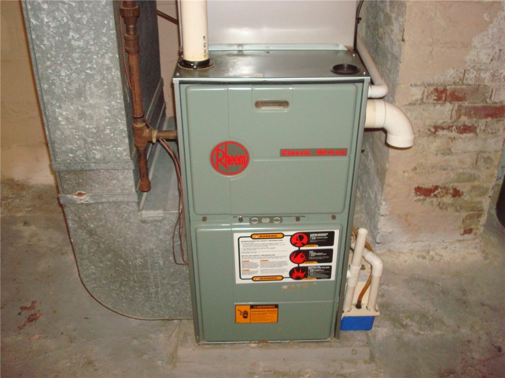 1301 Woodbourne Avenue