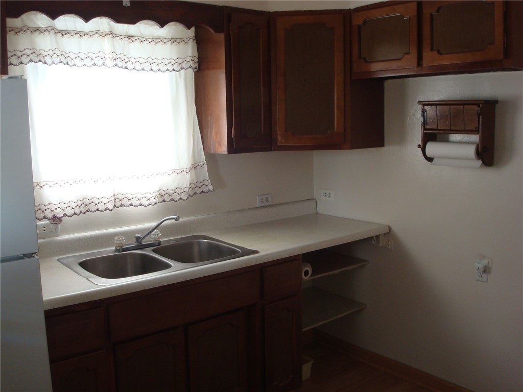 1301 Woodbourne Avenue