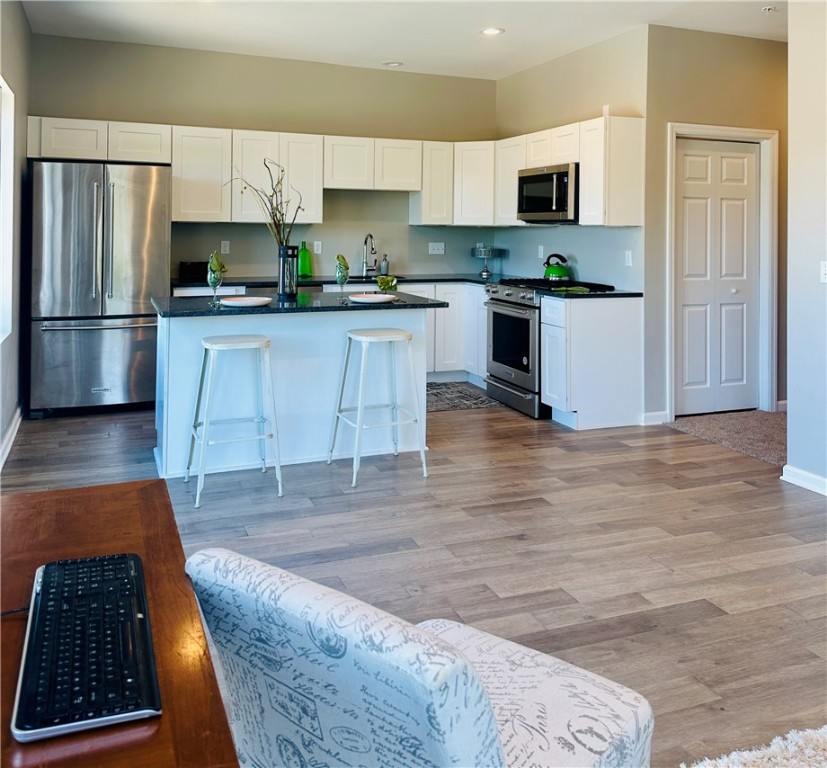 3809 Liberty Ave 304