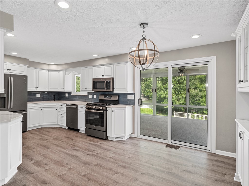 48 Eichelberger Drive