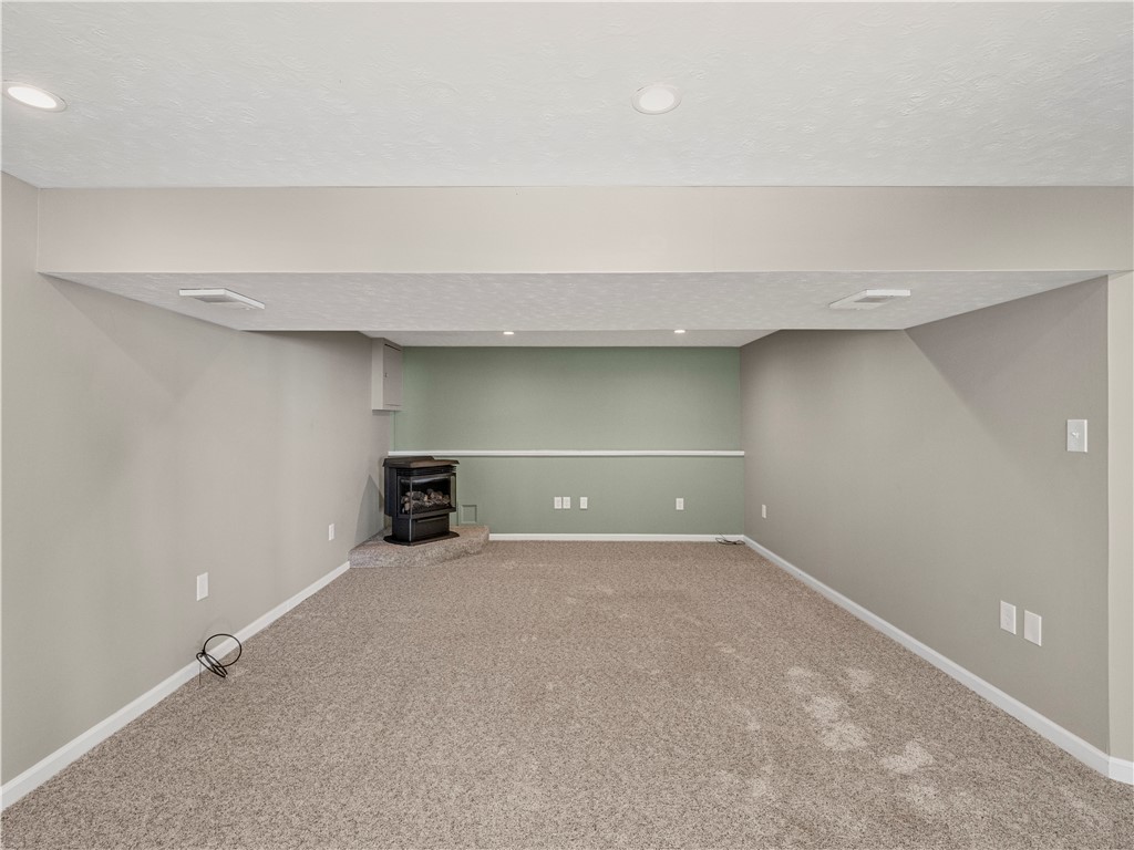 48 Eichelberger Drive