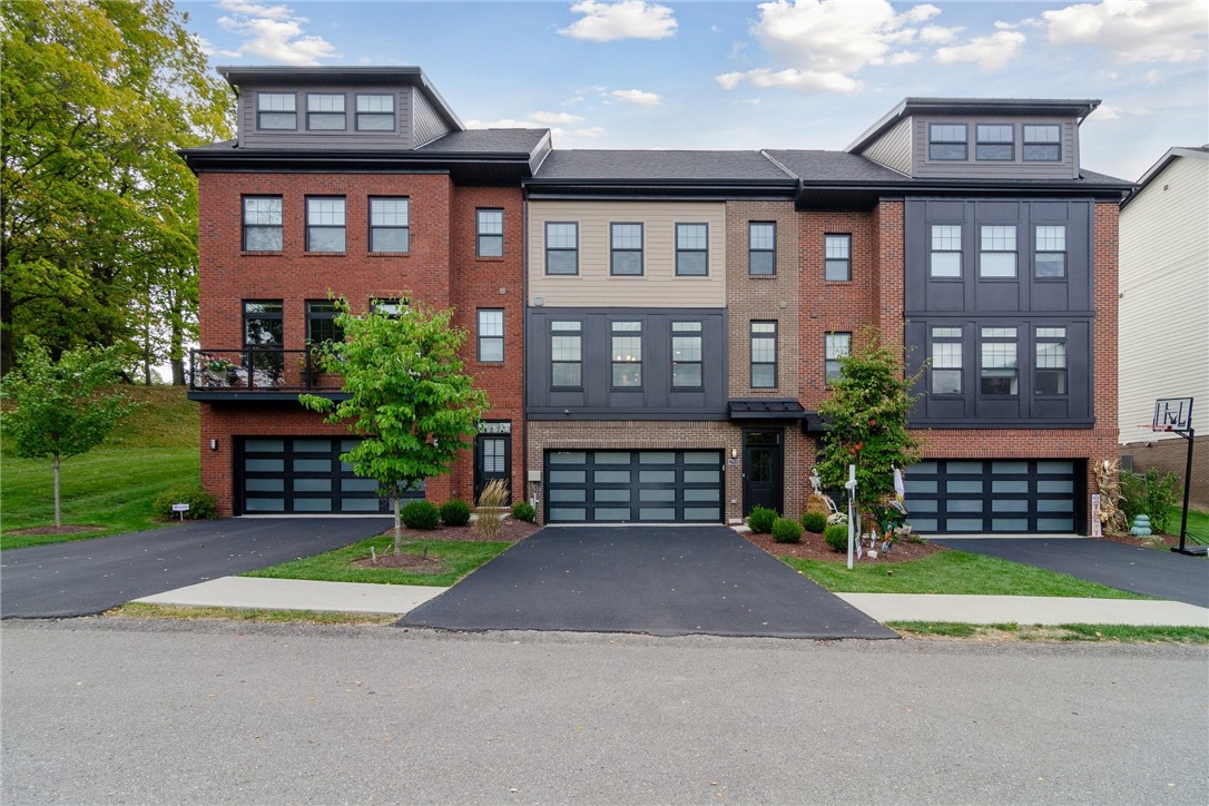 208 KOUSA LANE