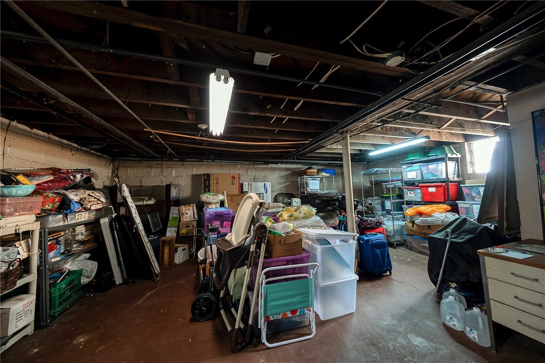 1501-1503 Kelton Ave