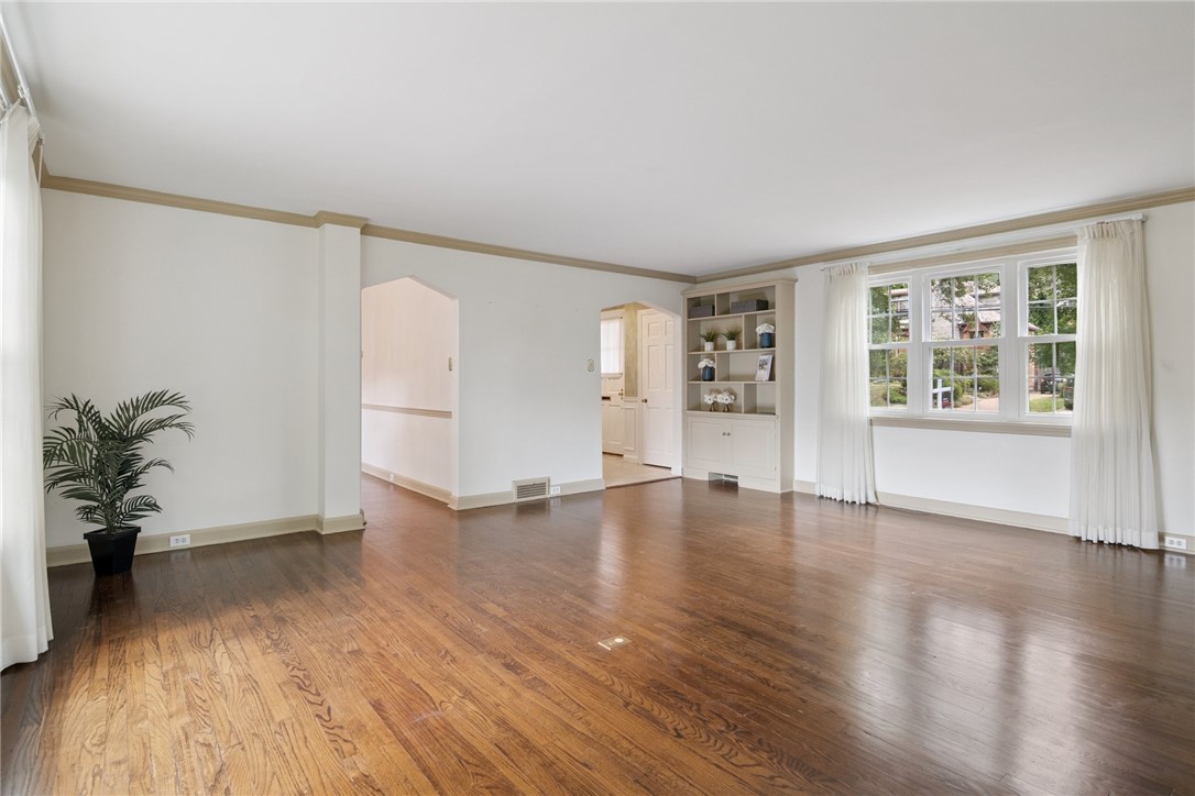 1374 NAVAHOE DRIVE