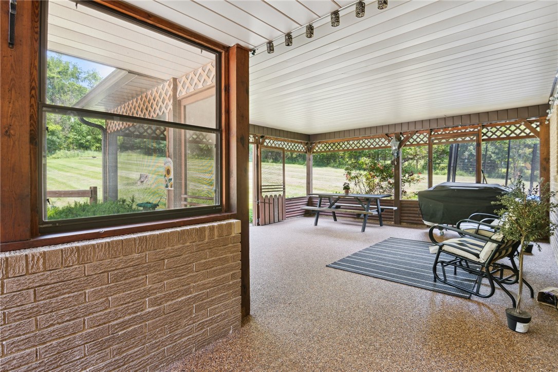 1343 VENETIA ROAD