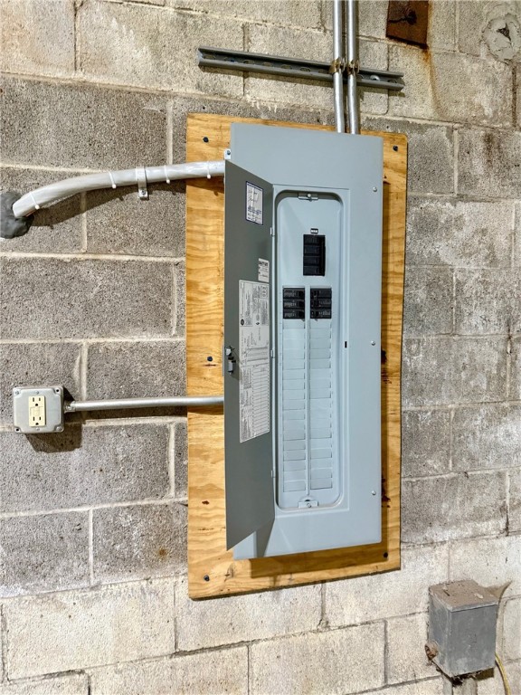 1799 TRIPHAMMER ROAD