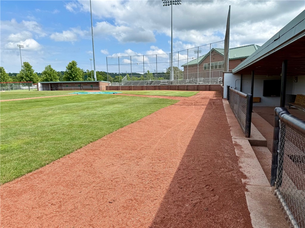 2465 GIANT OAKS DRIVE