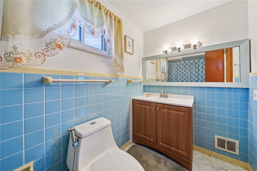 1202 Old Concord Road