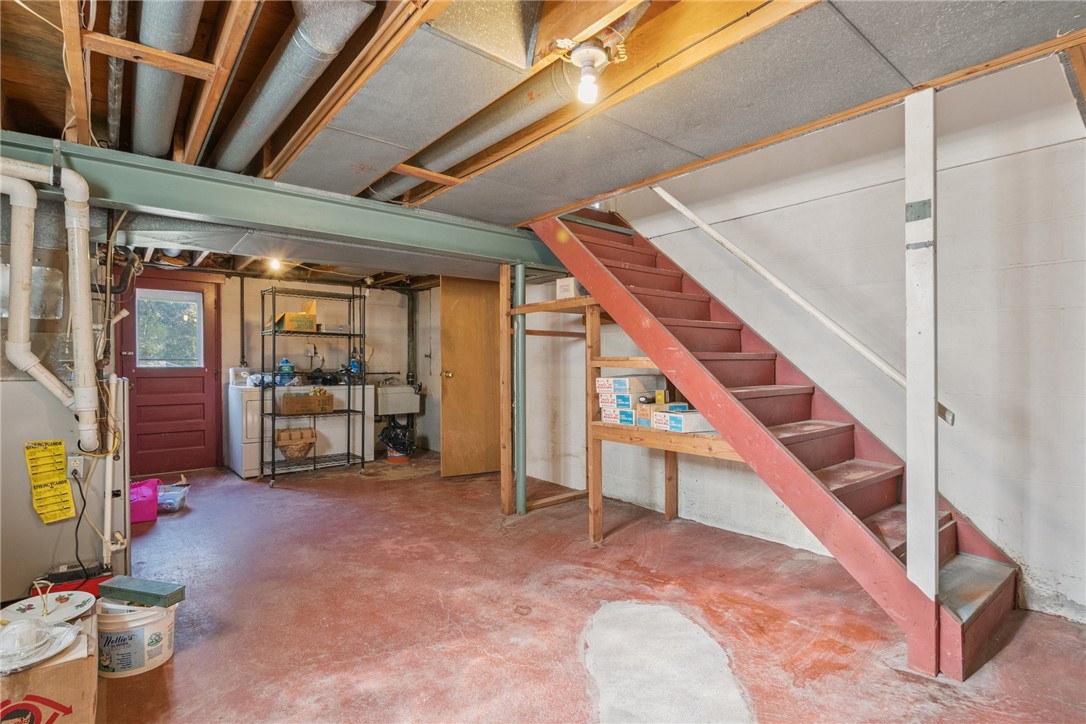 1216 Rolling Meadow Road