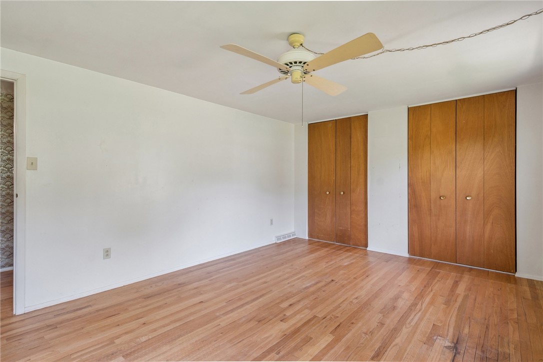 1216 Rolling Meadow Road