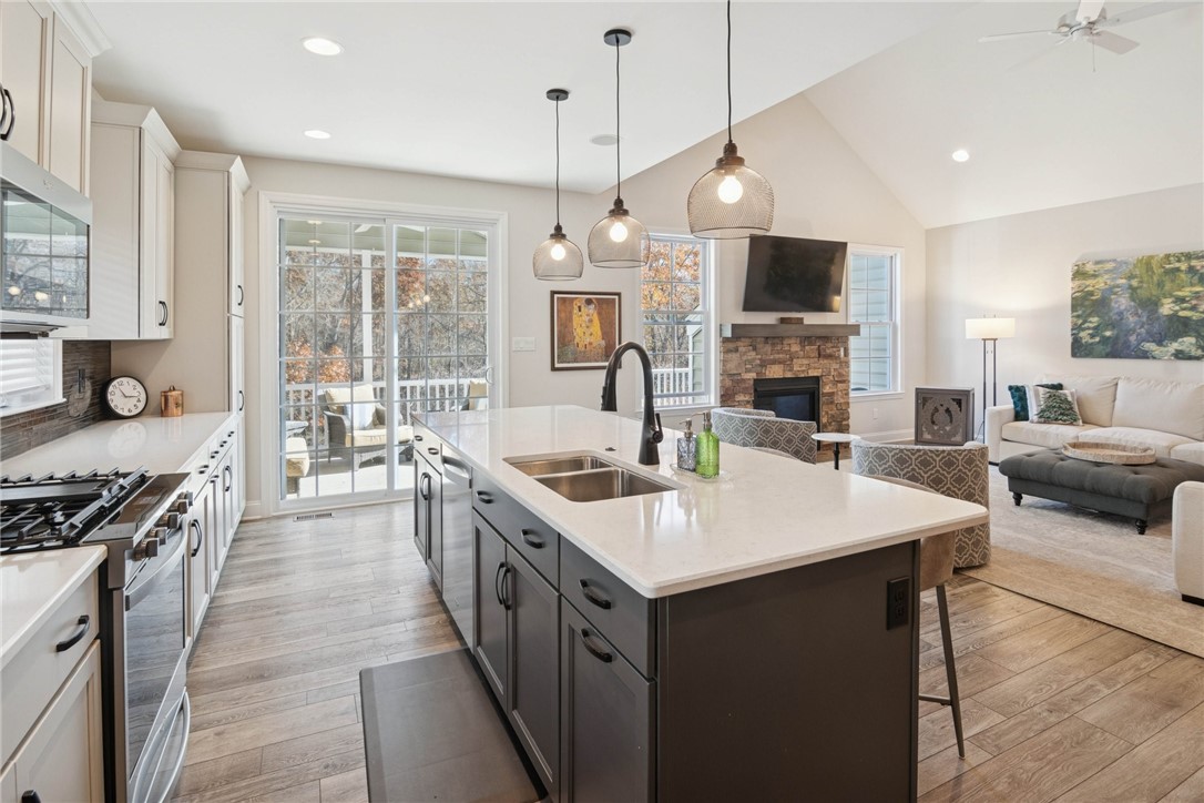 426 INDEPENDENCE WAY