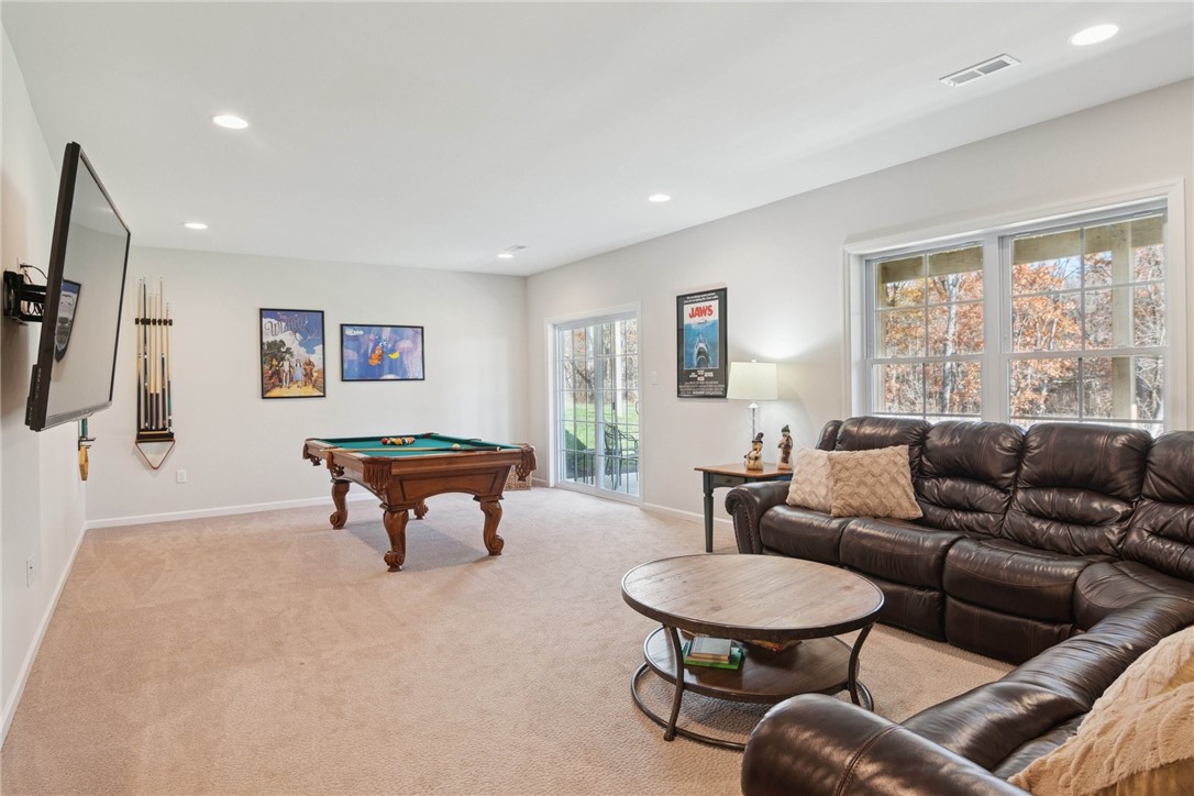 426 INDEPENDENCE WAY