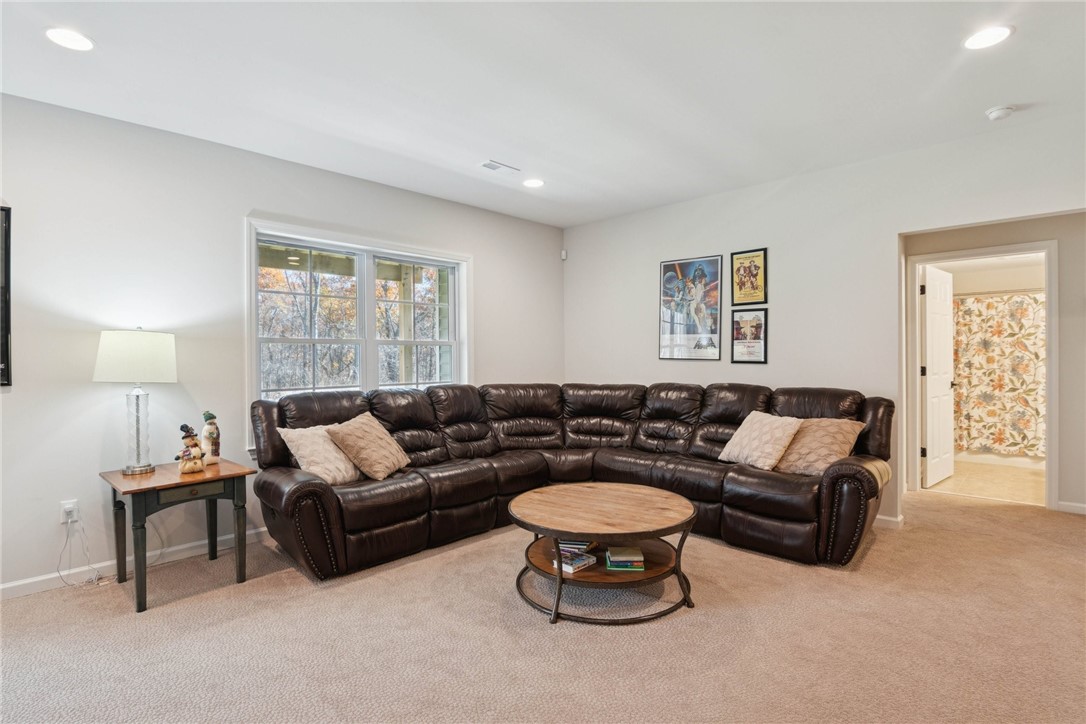 426 INDEPENDENCE WAY