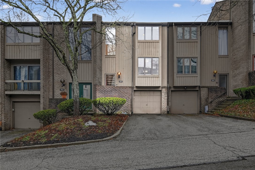 463 Cherry Court