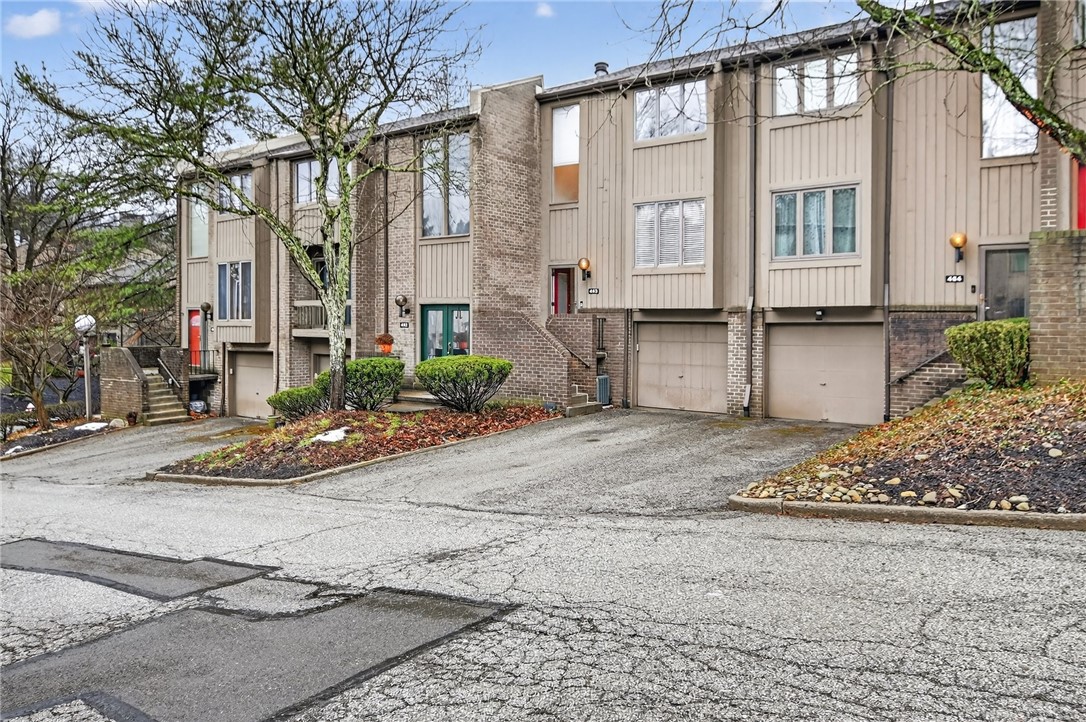 463 Cherry Court