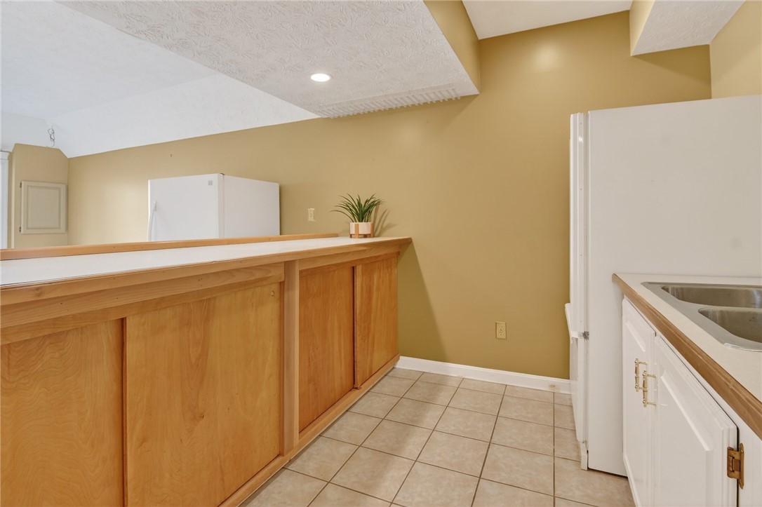7081 CLUBVIEW DRIVE