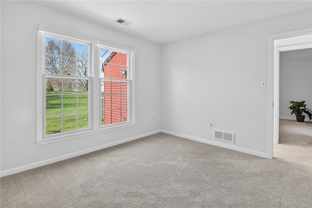 142 ROSCOMMON PLACE