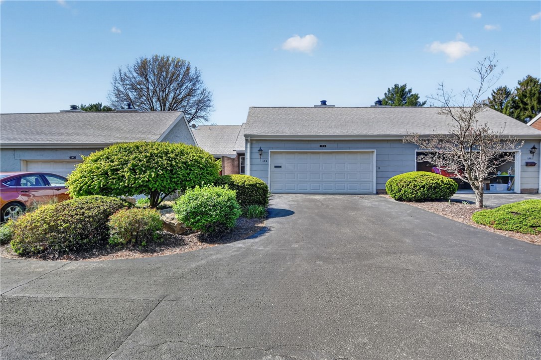142 ROSCOMMON PLACE