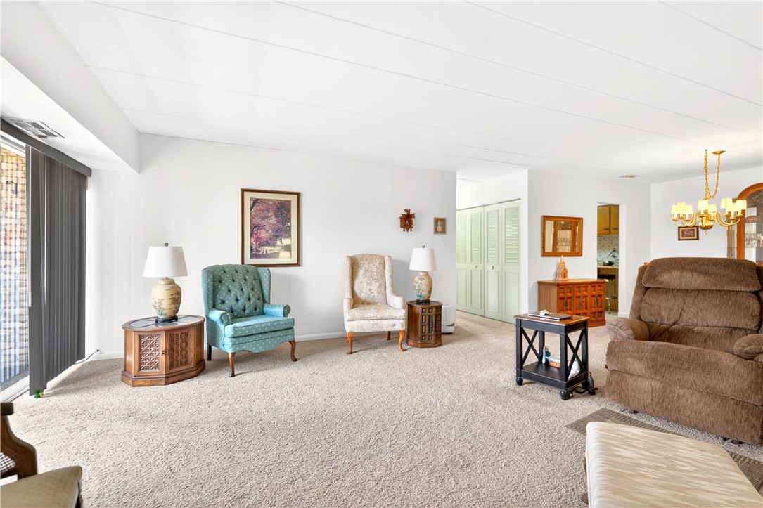 55 Highland Rd 503