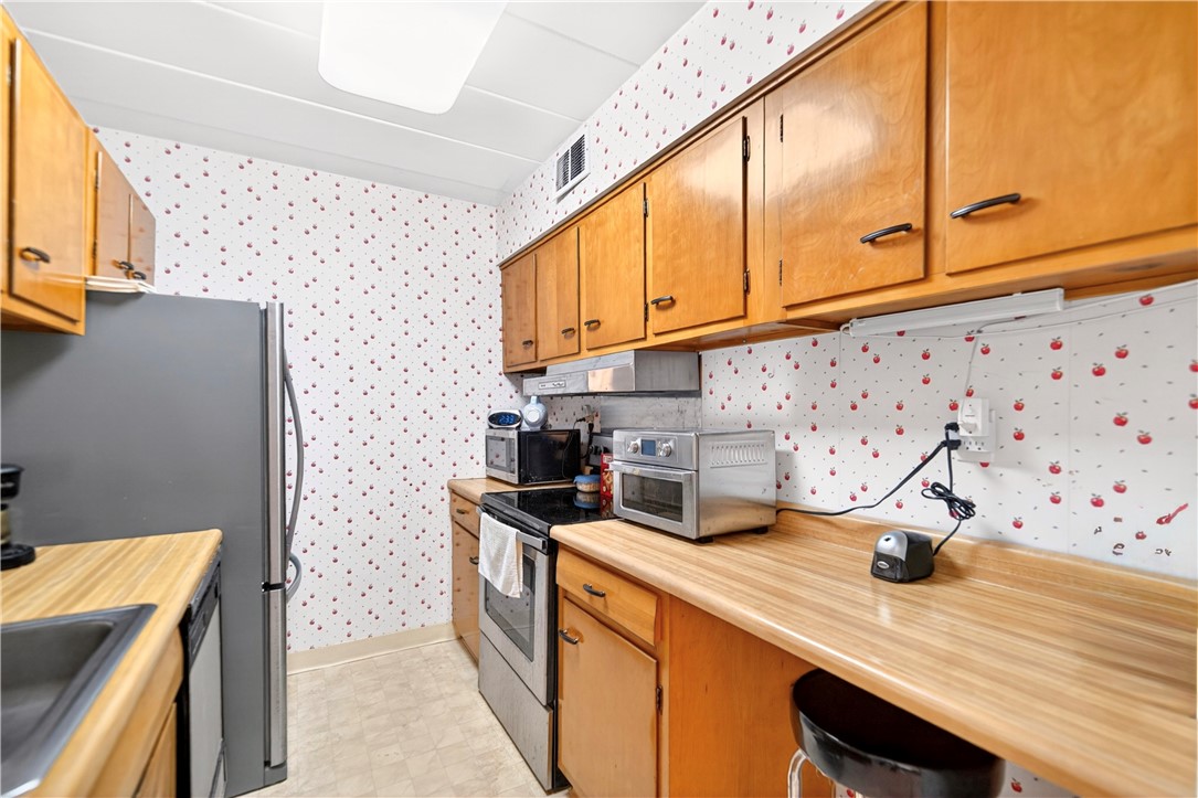 55 Highland Rd 503