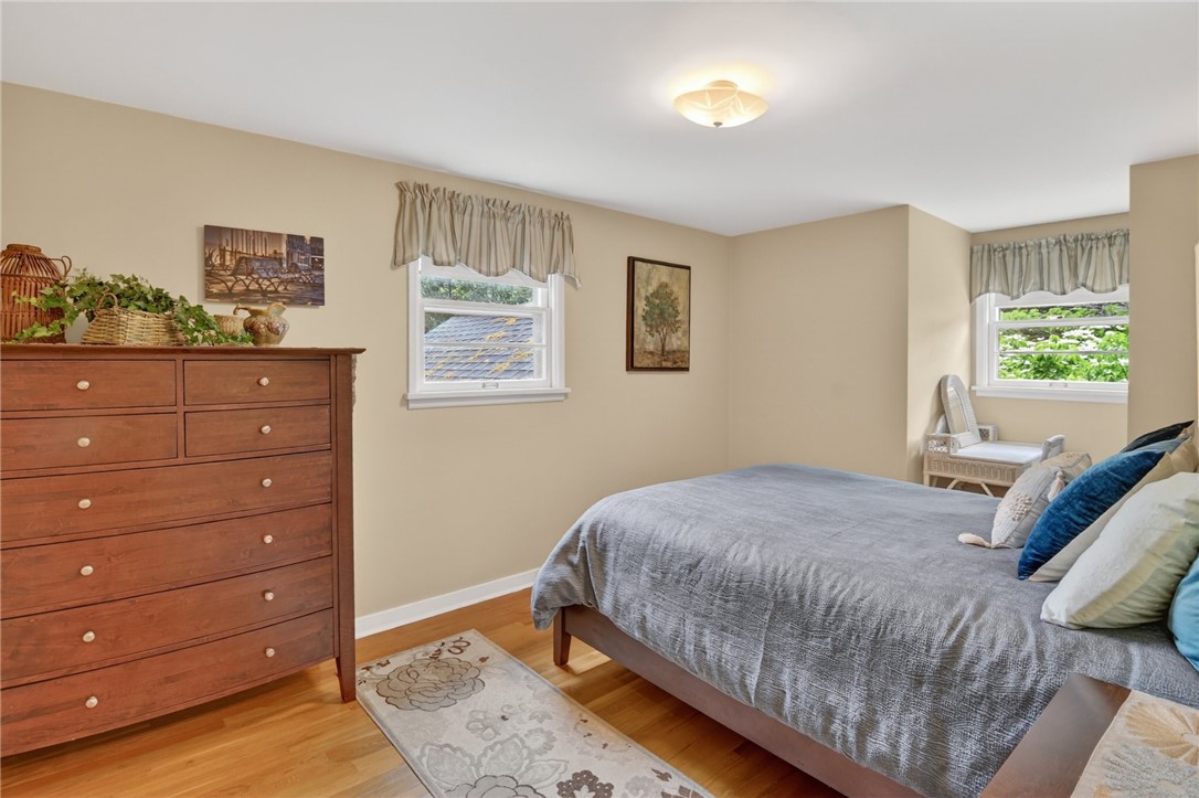 339 OAK FOREST DRIVE