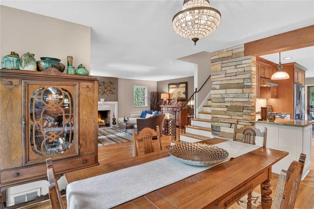 339 OAK FOREST DRIVE