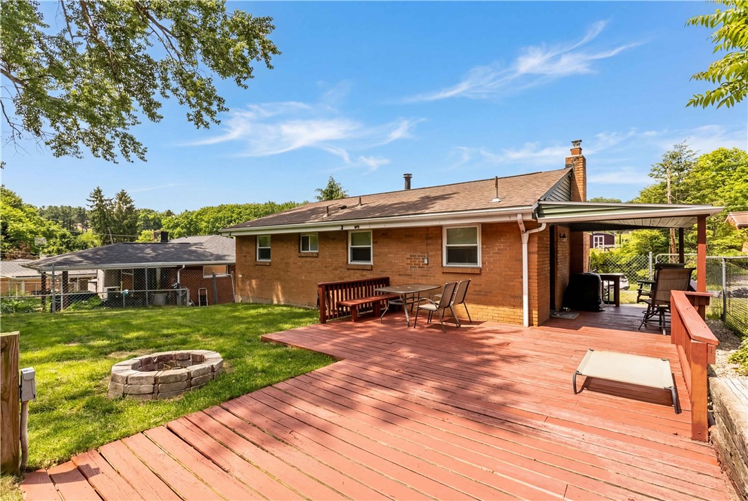 3384 Columbia Drive