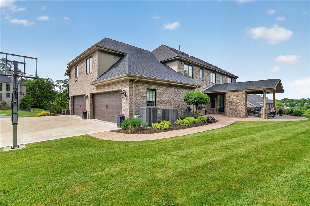 1809 Winchester Dr