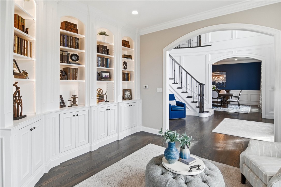 1809 Winchester Dr