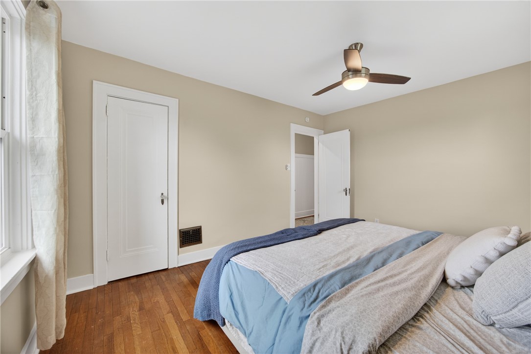 9 Elton St