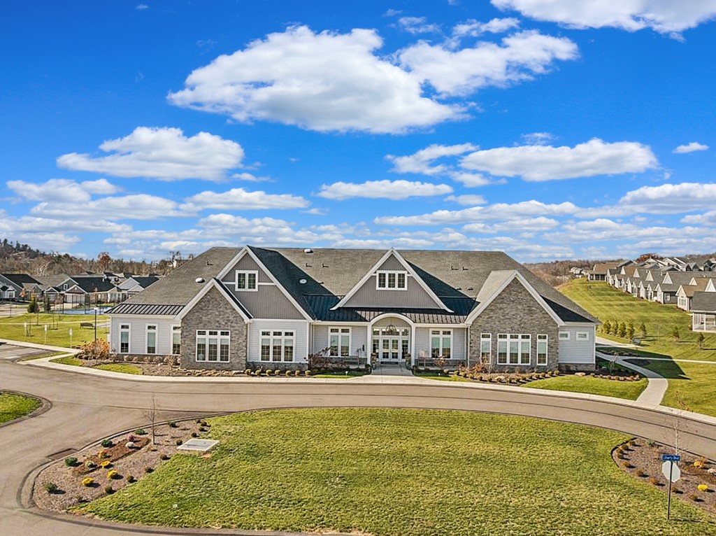 617 PRESIDENTS DRIVE