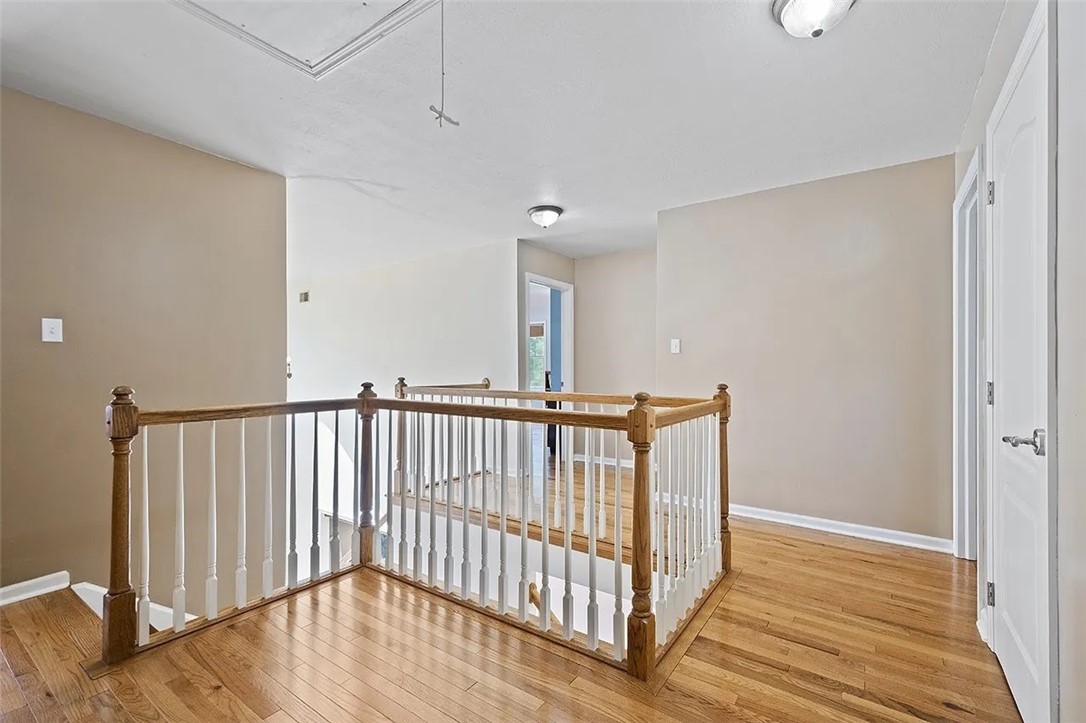 142 JAMES PLACE