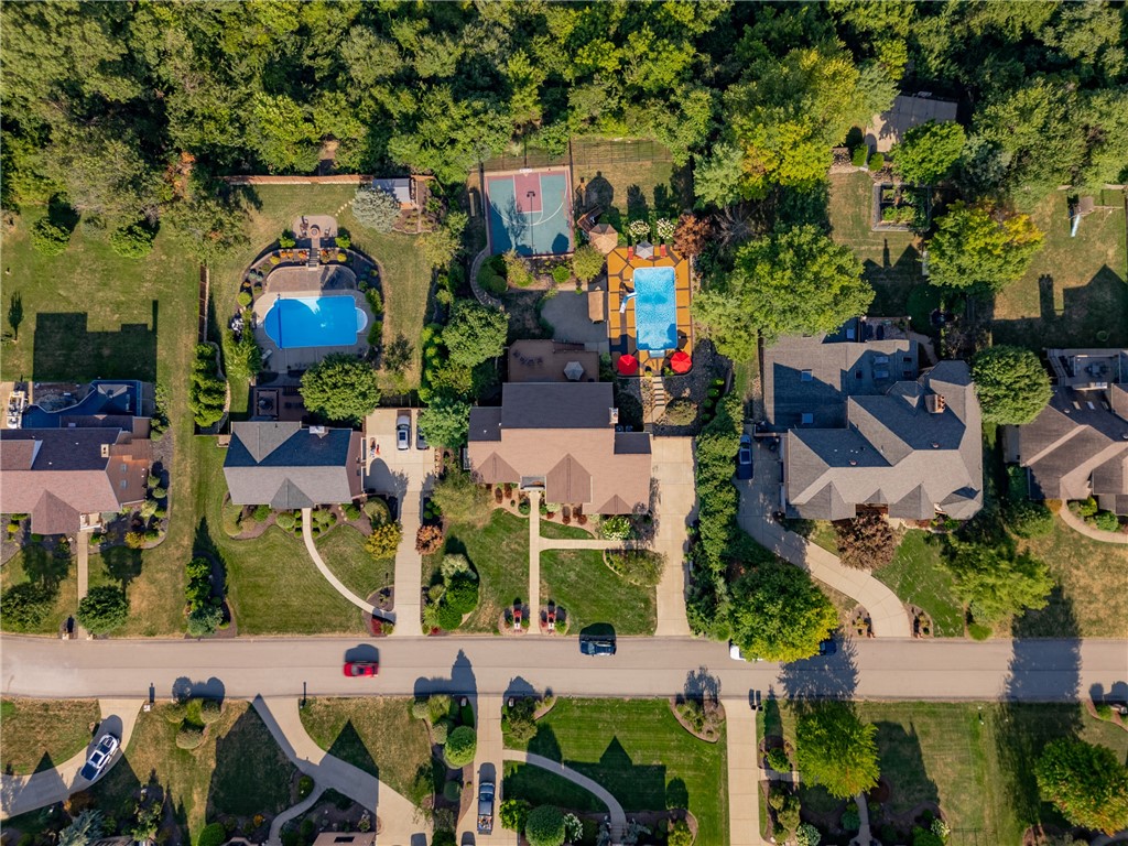 313 STETTLER DR