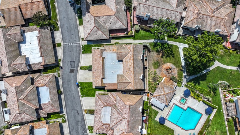 137 Oak Forest Circle