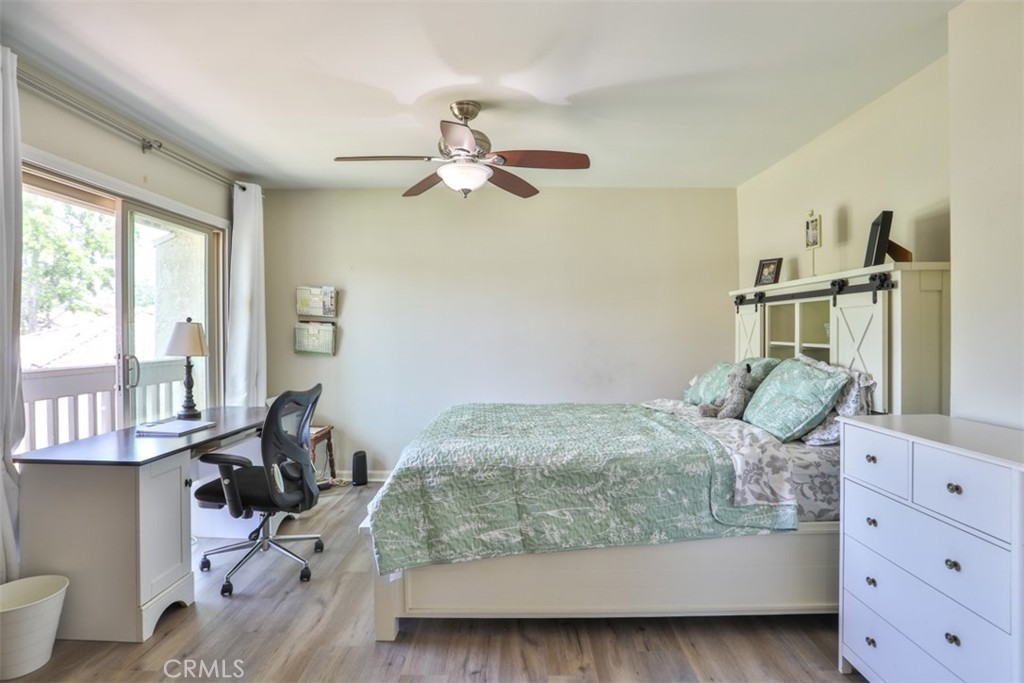 137 Oak Forest Circle
