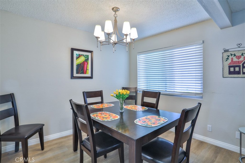 137 Oak Forest Circle