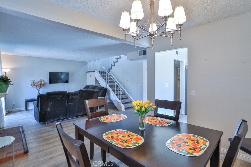 137 Oak Forest Circle