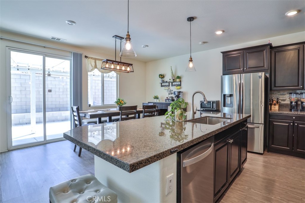 6886 Cache Way