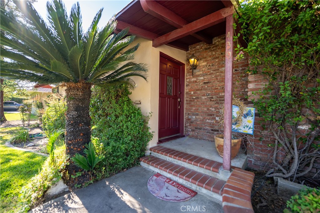 439 W Virginia Avenue