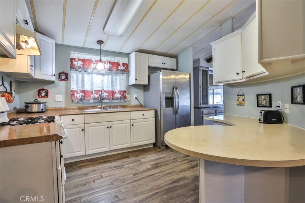 27701 Murrieta Road 246