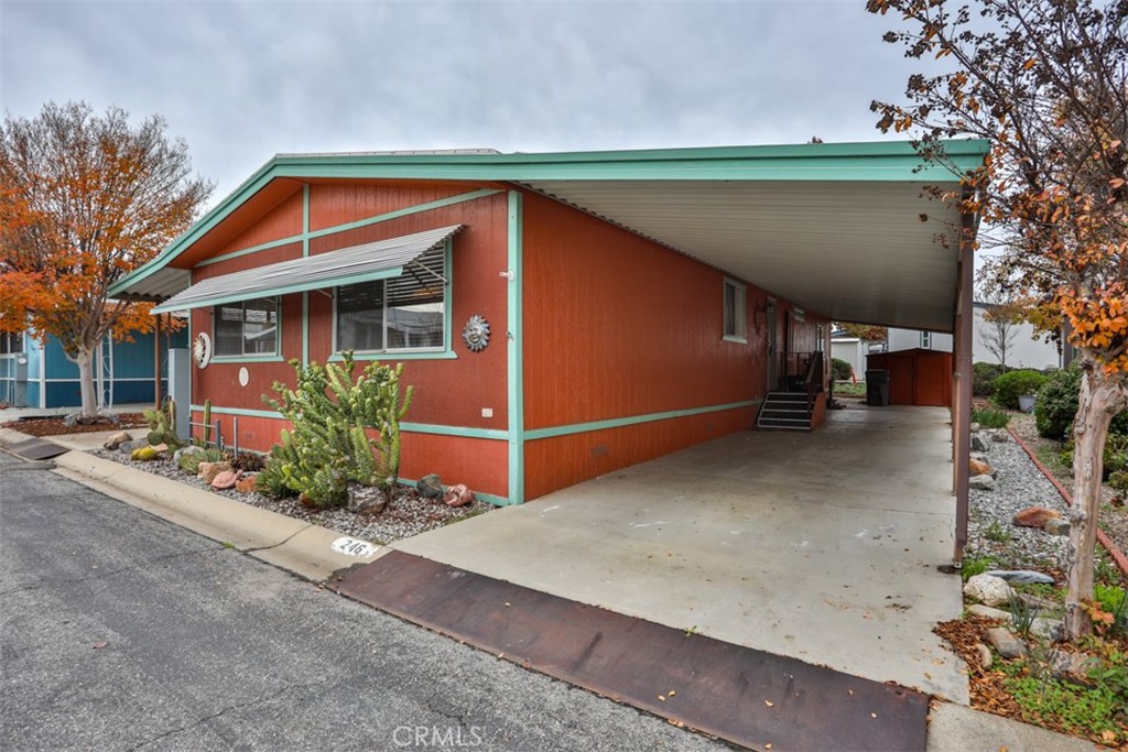 27701 Murrieta Road 246